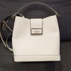 kate spade ホワイト バケツ型ショルダーバッグ