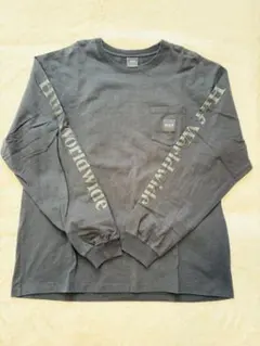 HUF ブラック 長袖カットソー