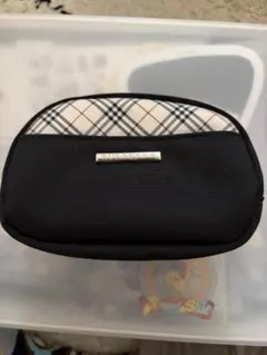 [まこ様専用]Burberry チェック柄ポーチ 黒
