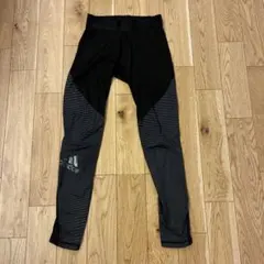 adidas TECHFITタイツ ブラックのサムネイル