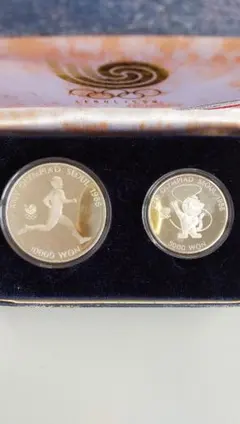 1988 ソウルオリンピック記念銀貨 10000ウォン 5000ウォンのサムネイル