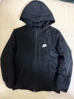 Nike ブラック フード付きジャケット 中綿 ダウン 140cm～150cm