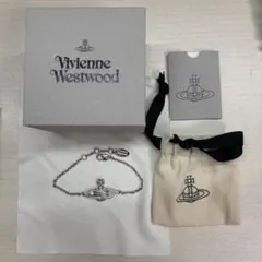 ヴィヴィアンウエストウッド Vivienne Westwood ブレスレットのサムネイル