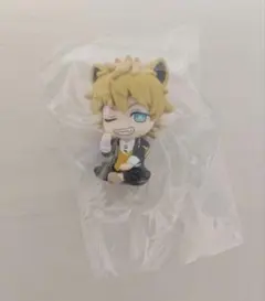 ツイステッドワンダーランド　肩ズン　ラギー