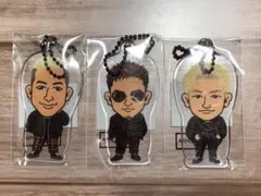 ヒラヒラ　クリアチャーム　3個セットA