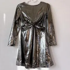 【新品】ZARA メタリックシルバー 長袖ワンピース【116】キラキラ 発表会