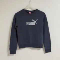 PUMA ネイビー トレーナー