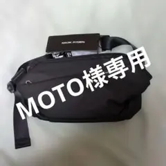 MARK RYDEN ブラック ショルダーバッグ　③