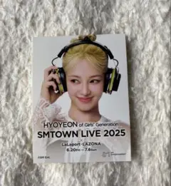 HYOYEON SMTOWN LIVE ステッカー　ららぽーと　【非売品】