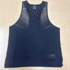 タンクトップ 陸上競技