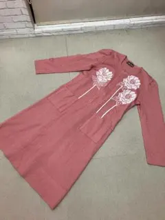 TOYOKO SAITO 斎藤都世子 ニットワンピース膝丈　上品ピンク TOYOKO SAITO 斎藤都世子 ニットワンピース膝丈 上品ピンク