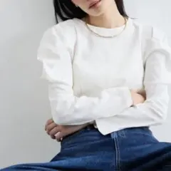 【新品•未使用】VIS 「洗える」タックボリュームスリーブカットソー　ホワイト