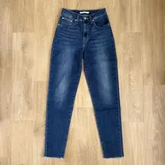 Levi's レディース スキニーデニムパンツのサムネイル