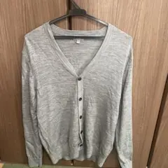 ユニクロメンズグレーカーディガンMサイズ