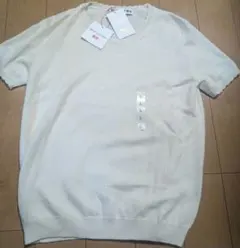 ユニクロイネス・ド・ラ・フレサンジュのコラボ　カシミヤクルーネックセーター半袖