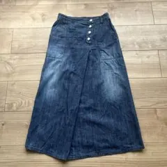 ダークブルー デニム タイトスカート ボタン付き