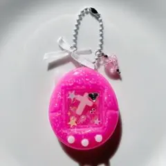 たまごっち型 シェイカーキーホルダー オイル入り ピンク