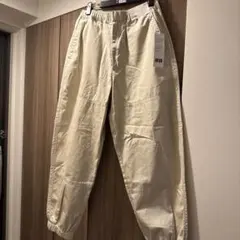 Uniqlo U オフホワイト ワイドフィット ジョガーパンツ Sサイズ
