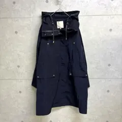 マウンテンパーカー