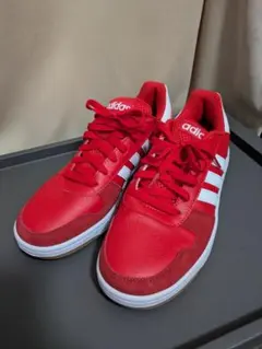 adidas スニーカー レッド ホワイトのサムネイル