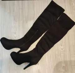 サイハイブーツ