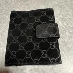 GUCCI 二つ折り財布 ブラック GG柄 - メルカリ