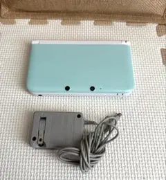ニンテンドー3DS LL ミント　本体 充電器付き　美品