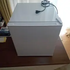 小型冷蔵庫 45L 2024年製 美品 - メルカリ