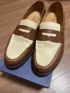 【新品未使用】Jalan Sriwijaya ローファー 26.5cm相当のサムネイル