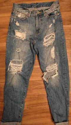 JEANASIS ダメージデニムパンツ