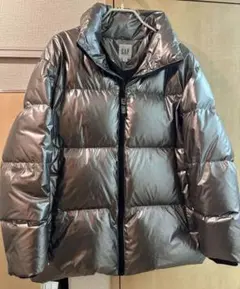GAP ギャップ　オーバーサイズ　シルバー ダウン　ヌプシ Sのサムネイル