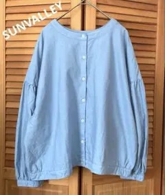 ★美品★SUNVALLEY【サンバレー】シャツブラウス 前後 2WAYのサムネイル
