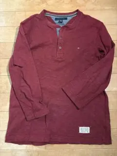 TOMMY HILFIGER ボタン付きヘンリーネック M ワインレッド