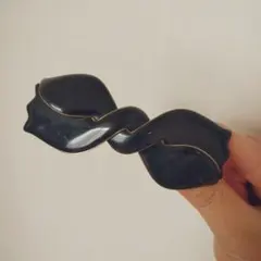 レトロ リボンのバレッタのサムネイル