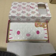 Hello Kitty キルティング財布