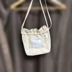 しまむら、てら巾着バッグ、未使用品のサムネイル