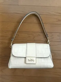 【COACH コーチ】アイボリー クロコ型ショルダーバッグ