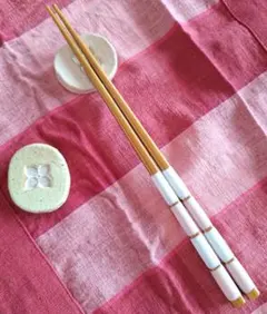 新品未使用　箸置き 2個セット　萩焼　和風 花柄