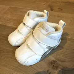 美品✨asics ベビーシューズ ホワイト×ゴールド 星柄
