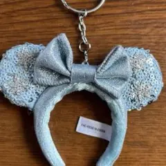 ディズニーリゾート ミニーマウス耳型キーホルダー