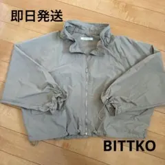 ❤️BITTOKO❤️ビットコ　ブルゾン　ベージュ　ショート丈　ジップアップ