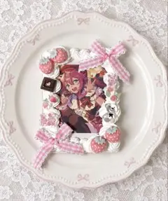 ホイップデコ B8硬質トレカケース ピンク 苺 チョコレート