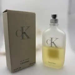 【残量約半分】カルバンクライン ck one 100ml シーケーワン 香水のサムネイル