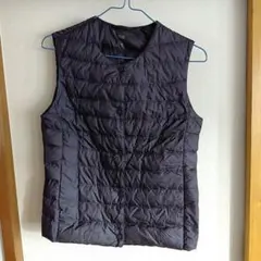 ユニクロ　ウルトラライトダウン　インナーダウン　Sサイズ　ダークグレー