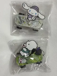 アクリル　スケボーチャーム（シナモロール、ポチャッコ）★2点セット