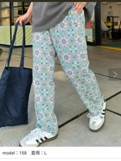 Item thumbnail for item b8d2a7b4-22ea-4da7-b67b-6490f49999e6