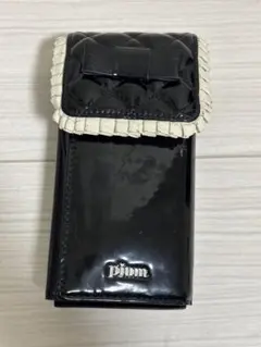 pium フロントリボンエナメルフリルウォレット ブラック 完売品 - メルカリ