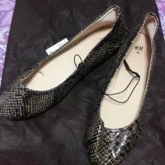 値下げ★H&M★エイチアンドエム★未使用★フラットシューズ★パンプス