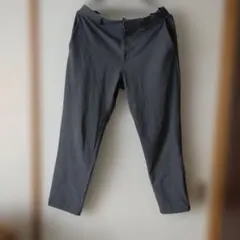 ユニクロ ストレッチ イージーパンツ スラックス グレー メンズМ