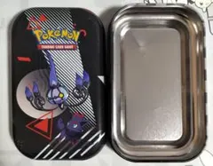 【海外】シャンデラ ダメカンケース　mini tin ポケモンカード　ゾロア